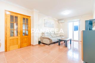 Piso en Carretera de la mojonera 104. Piso en venta en las norias