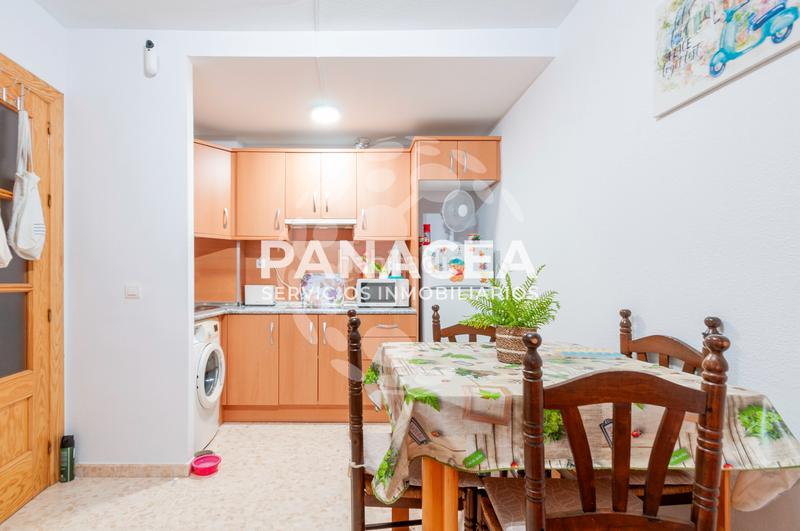 Foto c99380aa-500d-4386-a715-9db36cb89de2. Piso  en venta en Roquetas pueblo en Roquetas pueblo Roquetas de Mar