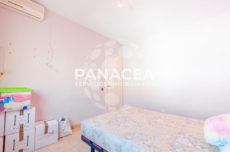 Foto 0e86e147-b0a0-4cfb-b43a-b3cbeb4daf29. Casa chalet adosado en venta en Las Cabañuelas en Vícar