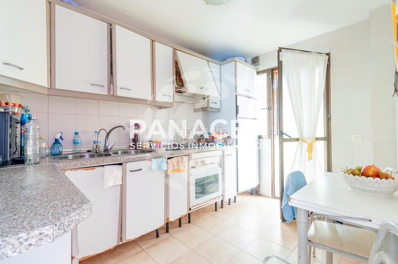Foto 13d398f4-f3a5-4af6-a9e3-ff72269480f8. Casa chalet adosado en venta en Las Cabañuelas en Vícar