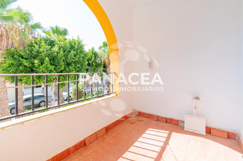 Foto 63b9ba0c-49a3-4e70-9a5e-95c322690090. Casa chalet adosado en venta en Las Cabañuelas en Vícar