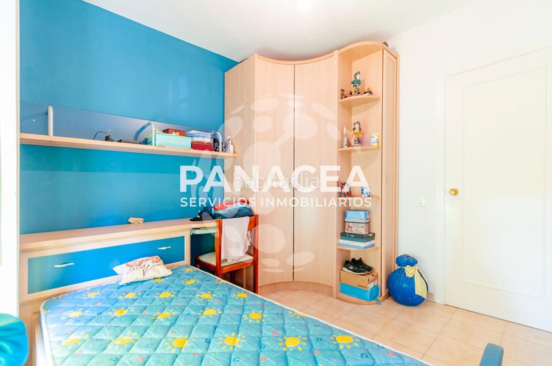 Foto 70d0ffac-6131-4e8f-8cd3-7615df2f430d. Casa chalet adosado en venta en Las Cabañuelas en Vícar