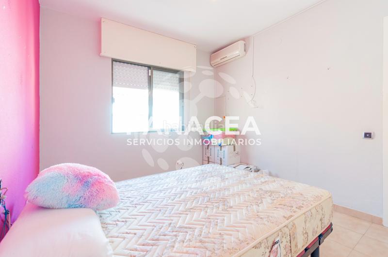 Foto be89fec0-efb1-43e1-aa9d-926de57608dc. Casa chalet adosado en venta en Las Cabañuelas en Vícar