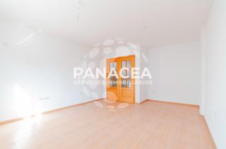 Maison jumelée à Berja. Chalet adosado en venta en berja