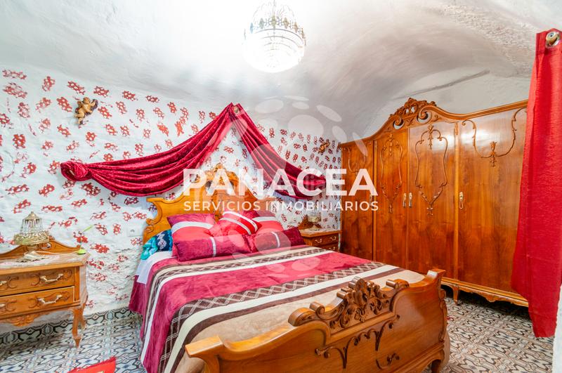 Foto 026367ad-b88a-4363-9a7e-4ff2a3e92587. Xalet a Benalúa