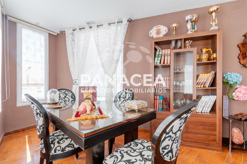 Foto 190caf4f-8a36-41bc-a315-e9caf226e612. Xalet a Benalúa