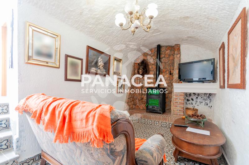 Foto 203d5091-a363-4f54-b557-bacacd688367. Xalet a Benalúa