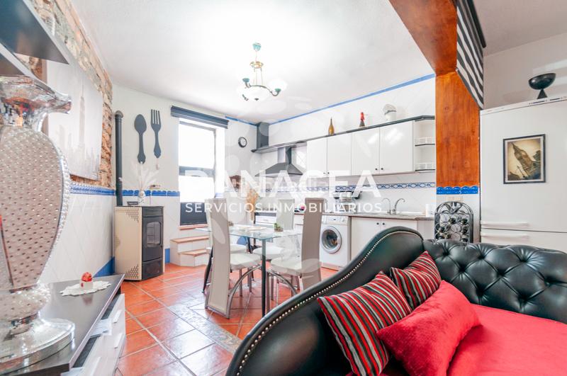 Foto 2ac7c6a7-bec9-4971-abe9-9f59972c8744. Xalet a Benalúa