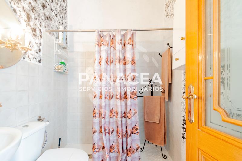 Foto 64f1f00e-fb1f-4d5b-809a-d10cd0cc97ac. Xalet a Benalúa