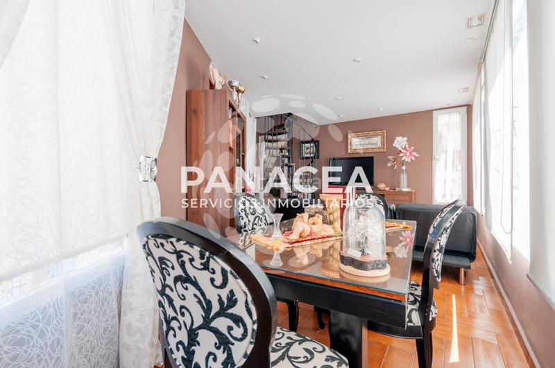 Foto b2835d67-582d-44fa-ad26-3d7a7e37925e. Xalet a Benalúa