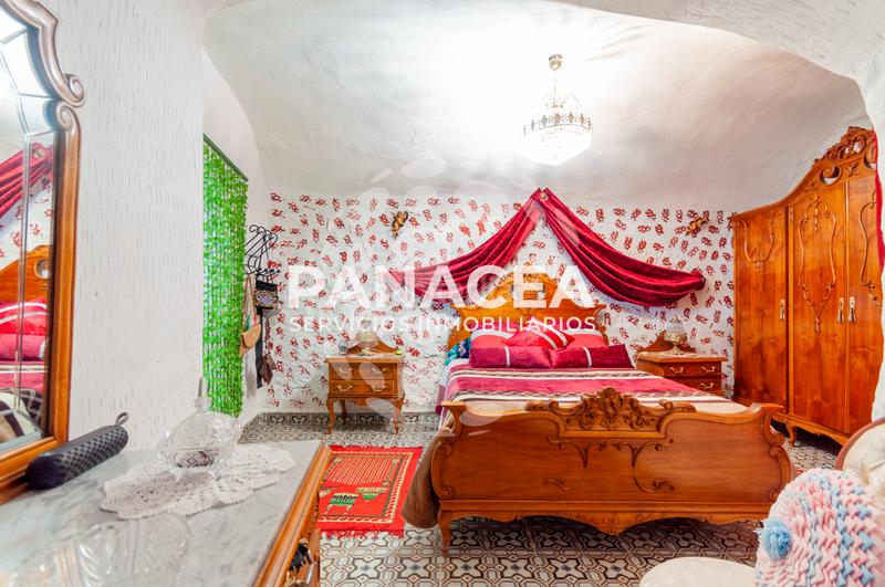 Foto bbd55a6b-5819-4af2-8eb4-9df3d7264001. Xalet a Benalúa