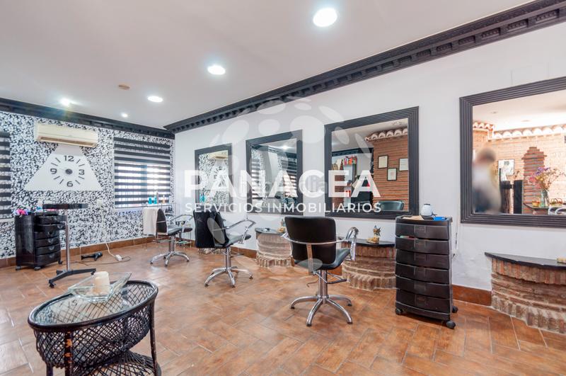 Foto c367536c-530d-4a6c-8862-f5bf0a5b2cce. Xalet a Benalúa