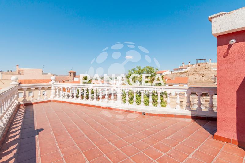 Foto edbac799-d142-4412-8d7d-d7166b7390f3. Xalet a Benalúa