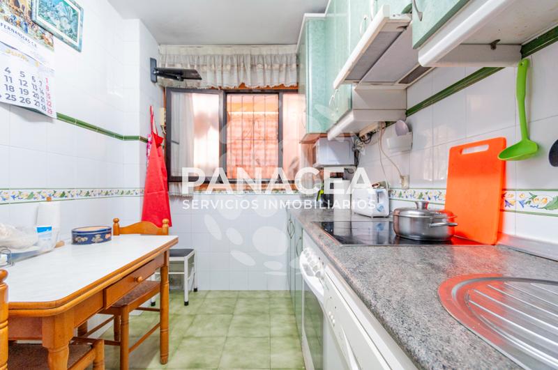 Foto 56be8811-ec3b-44f6-9595-e674dddda6d0. Casa a schiera con parcheggio in Roquetas pueblo Roquetas de Mar