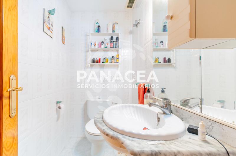 Foto 5a9d59b3-b869-43d1-b839-e00834467b1d. Casa a schiera con parcheggio in Roquetas pueblo Roquetas de Mar