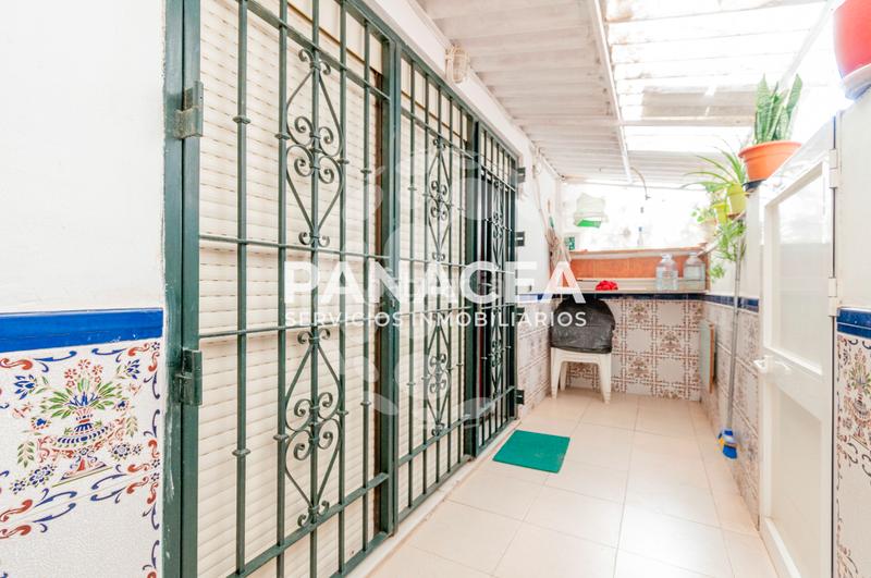 Foto 79920417-8e0c-4858-b102-6e719190463e. Casa a schiera con parcheggio in Roquetas pueblo Roquetas de Mar