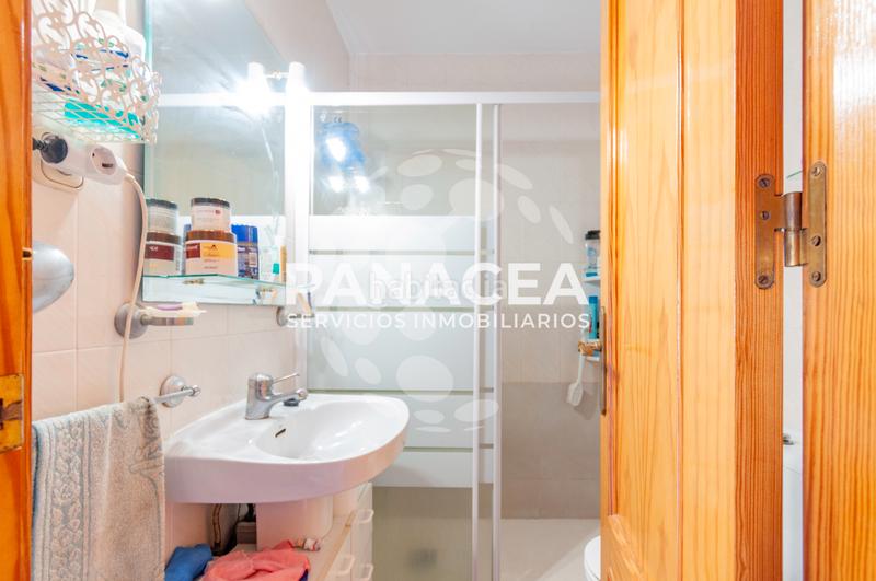 Foto 88c2c937-6f3f-4b66-913e-12bcc5f067e1. Casa a schiera con parcheggio in Roquetas pueblo Roquetas de Mar