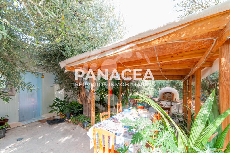 Foto 5bf64f5d-dd5c-48f0-b13b-249deb79e40a. Masía finca rústica en venta en Vícar pueblo Vícar