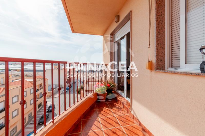 Foto fe203328-e3ed-4e0d-ac89-f7de9e065c88. Appartamento con parcheggio in Roquetas pueblo Roquetas de Mar