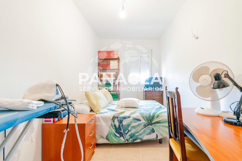 Foto da2515d7-2dff-4ce1-95f1-3e317650fc6f. Flat with parking in Roquetas pueblo Roquetas de Mar