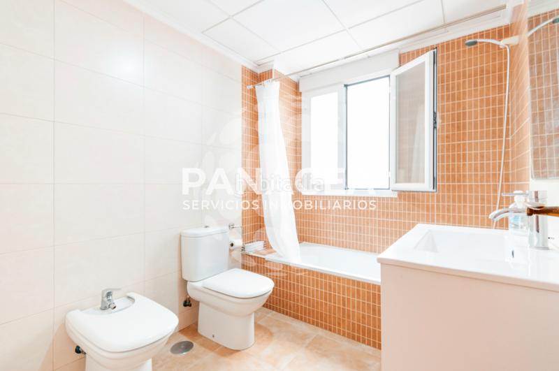 Foto 5b58f2e3-04c7-4227-8559-4d7501dfdab0. Appartement dans El Puerto - La Romanilla Roquetas de Mar