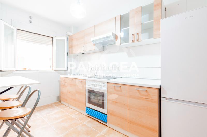 Foto ca9f2669-0a6a-4eda-8235-59d234b716f7. Appartement dans El Puerto - La Romanilla Roquetas de Mar