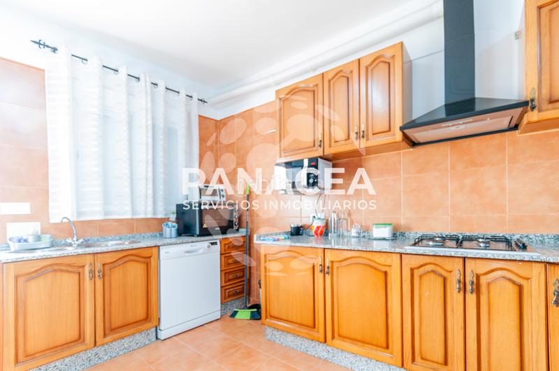 Foto 75c6d2d0-b821-4dc9-99a8-0471c44f03bc. Reihenhaus in Enix