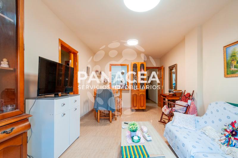 Foto 8be90a64-2dd8-4f19-b497-66cbd76f7657. Appartamento in Roquetas pueblo Roquetas de Mar