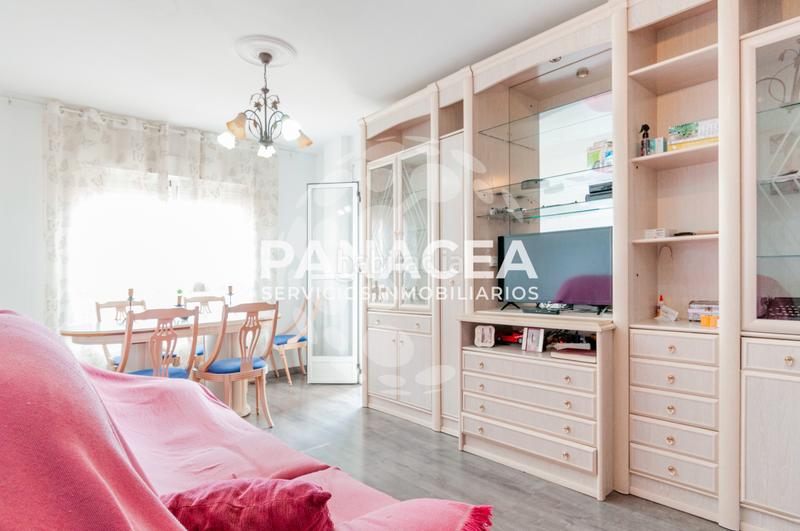 Foto 2d4577ff-89c9-4fae-be2c-1cadb2dfb3ed. Piso  en venta en Las Cabañuelas en Las Cabañuelas Vícar