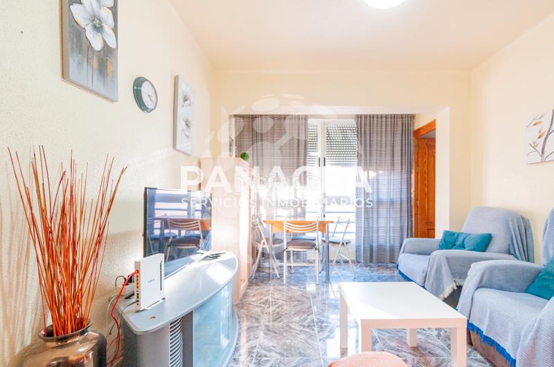 Foto 52bc38fa-07e4-418d-aa33-eac3747b46a6. Piso  en venta en zapillo en Ciudad Jardín - Tagarete - El Zapillo Almería