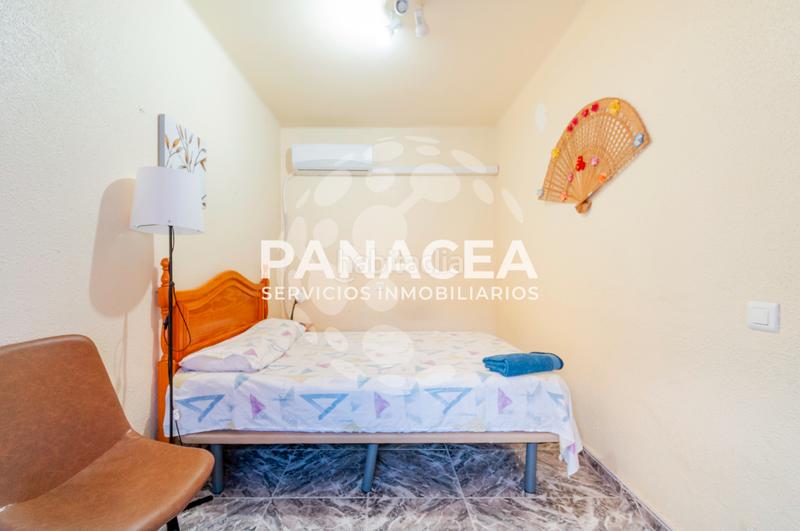 Foto 59390ac8-b866-42f6-9583-b9a482ed12d9. Piso  en venta en zapillo en Ciudad Jardín - Tagarete - El Zapillo Almería