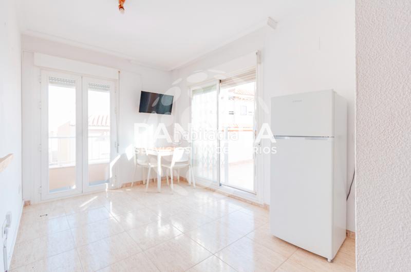 Foto 9115c99b-6530-429c-8695-ddefe8d93f4d. Ático  en venta en el puerto en El Puerto - La Romanilla Roquetas de Mar