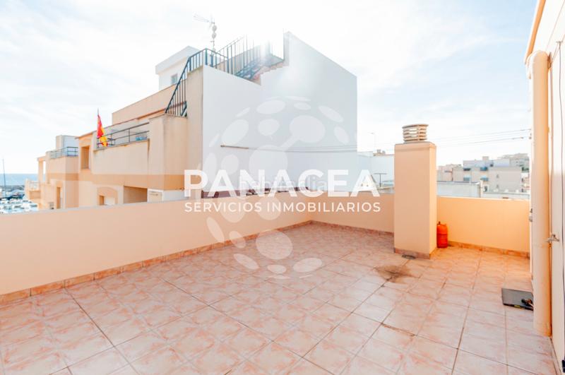 Foto 94fc890e-eebd-429b-a523-c5797b51a453. Ático  en venta en el puerto en El Puerto - La Romanilla Roquetas de Mar