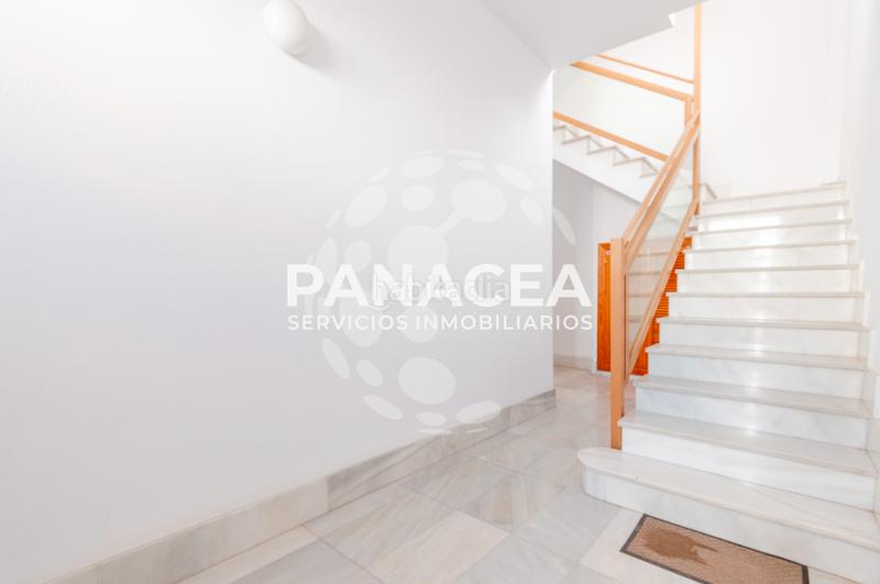 Foto 95dbdebb-5679-4f80-8e4e-620f091e05d3. Ático  en venta en el puerto en El Puerto - La Romanilla Roquetas de Mar