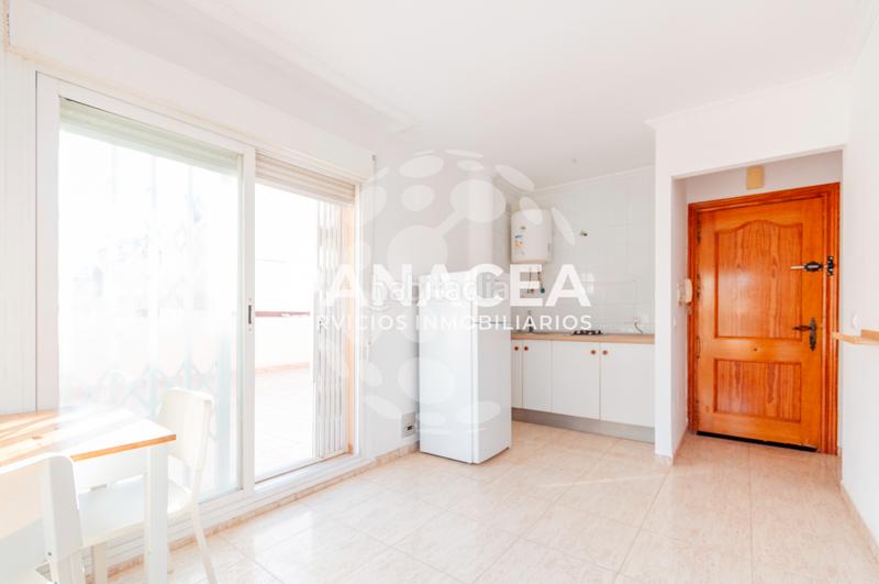 Foto bd03e0fb-b735-4254-b93a-53ec916ddd60. Ático  en venta en el puerto en El Puerto - La Romanilla Roquetas de Mar