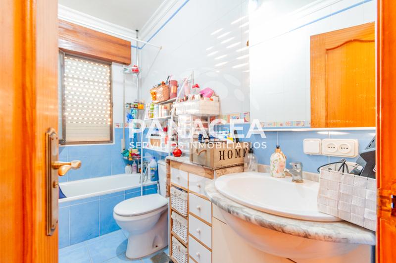 Foto d53c397c-dd12-4977-9228-13424b62fdd0. Piso  en venta en La Gangosa en La Gangosa Vícar