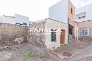 Casa a Felix. Chalet pareado en venta en felix