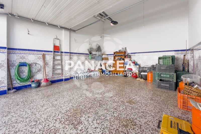 Foto 9c7a69f1-7a8c-4e0c-85b4-21b8fbd76ac8. Casa adossada amb aparcament a Roquetas pueblo Roquetas de Mar