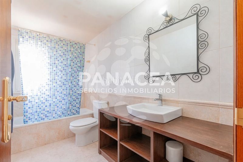 Foto 15f00f3b-4298-4654-aefe-edce6e2fff05. Pis amb piscina a Aguadulce Sur Roquetas de Mar