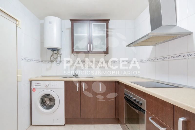 Foto 963b3985-cce3-4be0-955e-97ceef272a86. Pis amb piscina a Aguadulce Sur Roquetas de Mar