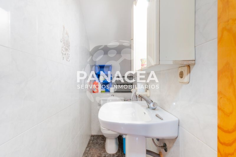 Foto fec87212-5a2a-4791-9a7f-733bdb96fb89. Xalet amb aparcament a Roquetas pueblo Roquetas de Mar