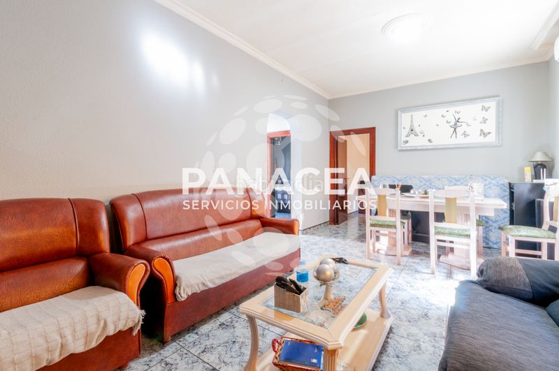 Foto b0bf5ea1-cfb4-4320-ba30-cb2d927facb3. Casa a Carretera Mojonera - Cortijos de Marín Roquetas de Mar