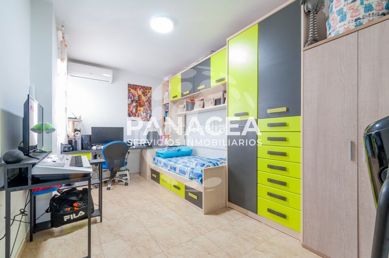 Foto e3418223-2eee-4420-9e5b-b1f864ac1ea9. Pis amb aparcament a Mojonera (La)