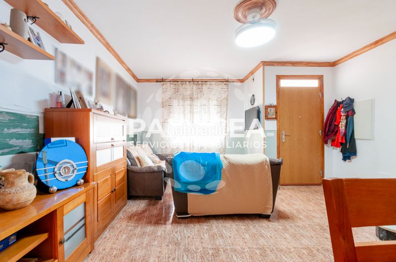 Foto 7fa6f5f4-d9cd-4fae-9778-5586f3dbed15. Casa adossada amb aparcament a Roquetas pueblo Roquetas de Mar