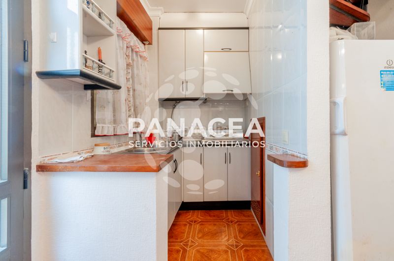 Foto 6b0af705-ed4a-4787-a3e6-d46f373a3323. Casa a Albuñol