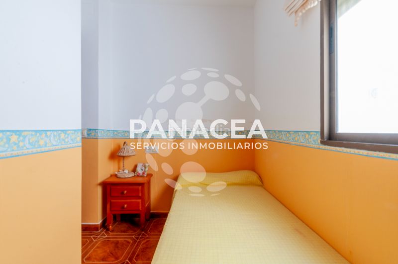 Foto d816c004-b3b0-4232-bc57-27ac39a886f1. Casa a Albuñol
