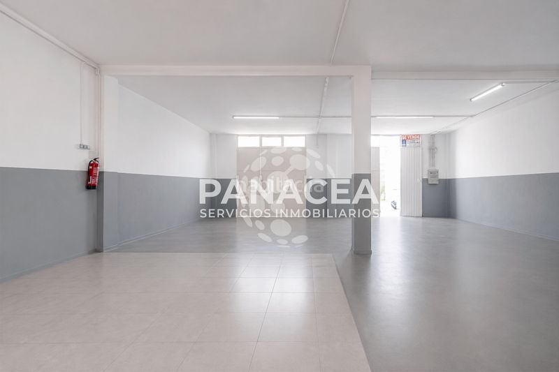 Foto b08fc7b4-55f4-441e-bb3c-5a5350a0a07d. Nau industrial a puebla de Vícar Vícar