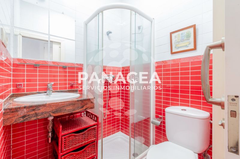Foto 7b0bd0d6-9f56-4e28-aa6e-b994abc45b65. Maison jumelée avec parking dans Roquetas pueblo Roquetas de Mar