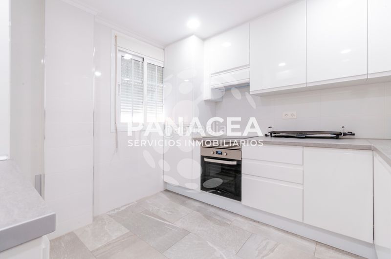 Foto e8d1b72c-41d7-4969-baf9-be5d3c7e715b. Pis amb aparcament a puebla de Vícar Vícar