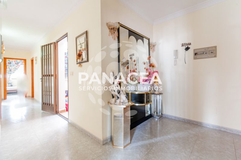 Foto e9bcb30b-d714-42a4-a8ac-ee2d4f3f6740. Casa a La Gangosa Vícar